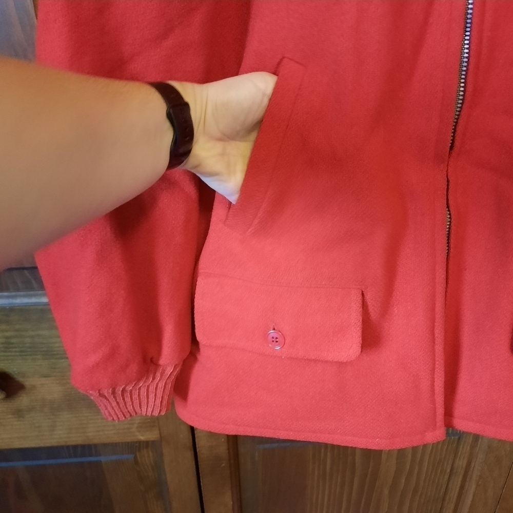 Vintage 1960s Soo wool red knit insulated full metal zipper hunting field coat - Picture 6 of 15